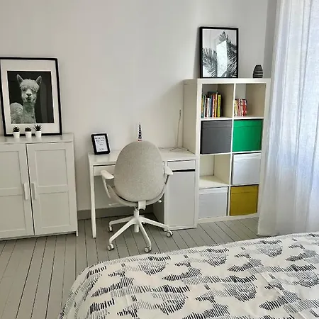 Apartment Centre