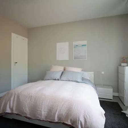 Apartment Centre