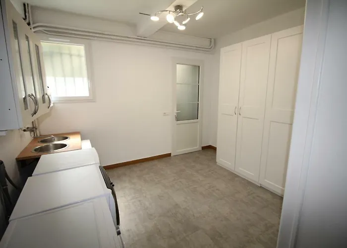 Centre アパート *